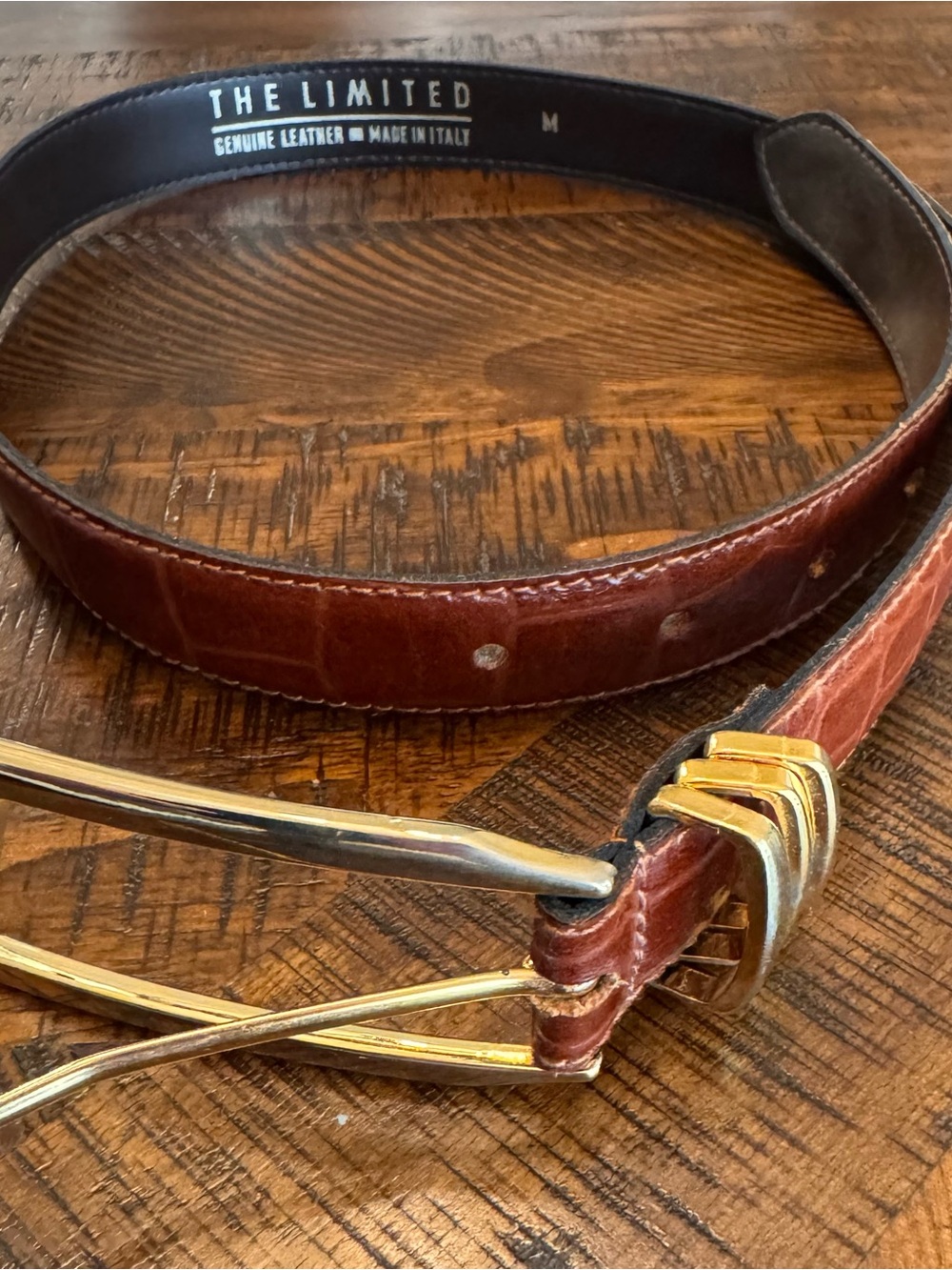 Vintage The Limited, genuine leather belt made in Italy size medium 34 inches